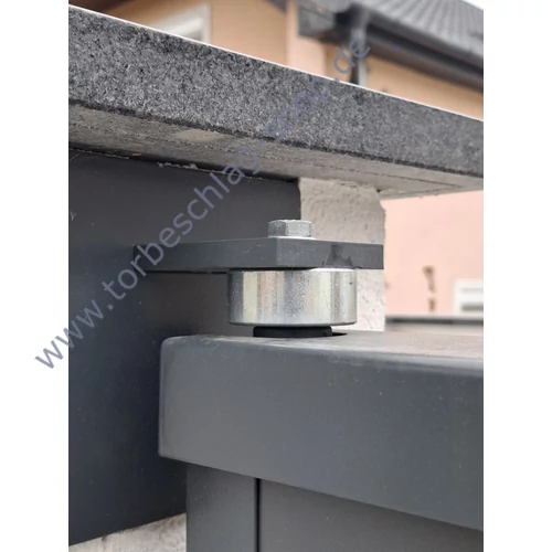 Scharnier Schwerlast, Torband oben, kugelgelagert, Torangel, Ø70mm, verstellbar, 77-107mm, mit Anschweisslasche ≠70x10mm